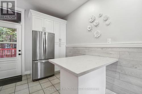 197 Wentworth Street S, Hamilton, ON - Indoor