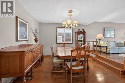 15 Gabriele Court, Hamilton, ON - Indoor Photo Showing Dining Room