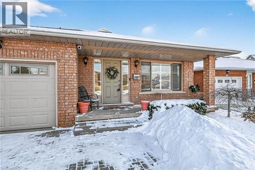 15 Gabriele Court, Hamilton, ON - Outdoor