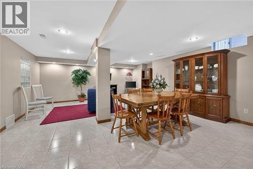 15 Gabriele Court, Hamilton, ON - Indoor Photo Showing Dining Room