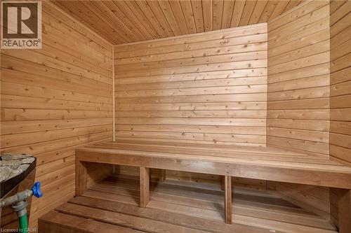 15 Gabriele Court, Hamilton, ON - Indoor Photo Showing Other Room