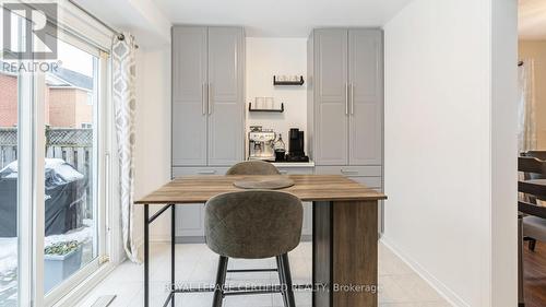 5962 Manzanillo Crescent, Mississauga, ON - Indoor