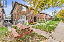 51 CLAXTON BOULEVARD  Toronto, ON M6C 1L9