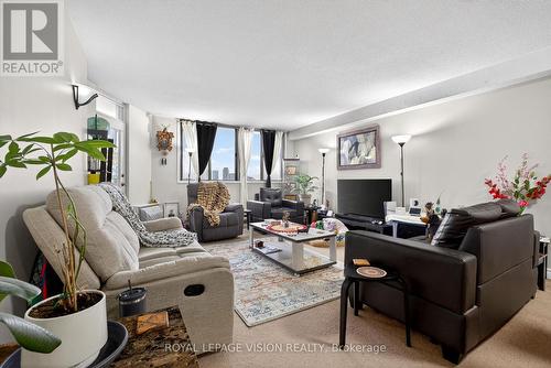 1002 - 81 Millside Drive, Milton, ON - Indoor Photo Showing Living Room