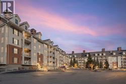 2155, 151 Country Village Road NE  Calgary, AB T3K 5X5