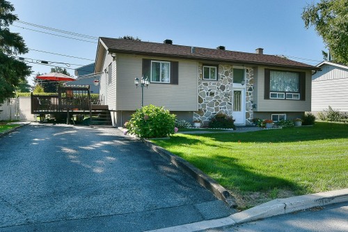 Façade - 3950 Rue Nathalie, Laval (Fabreville), QC - Outdoor