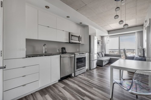 Cuisine - 934-937 Av. Roland-Beaudin, Québec (Sainte-Foy/Sillery/Cap-Rouge), QC - Indoor Photo Showing Kitchen