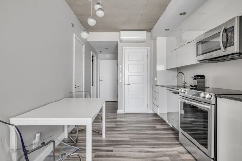 Cuisine - 934-937 Av. Roland-Beaudin, Québec (Sainte-Foy/Sillery/Cap-Rouge), QC - Indoor Photo Showing Kitchen