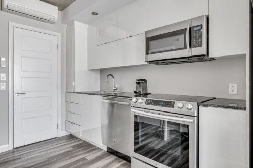 Cuisine - 934-937 Av. Roland-Beaudin, Québec (Sainte-Foy/Sillery/Cap-Rouge), QC - Indoor Photo Showing Kitchen