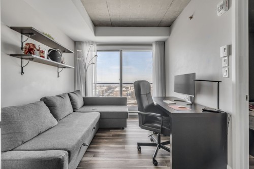 Salon - 934-937 Av. Roland-Beaudin, Québec (Sainte-Foy/Sillery/Cap-Rouge), QC - Indoor Photo Showing Office