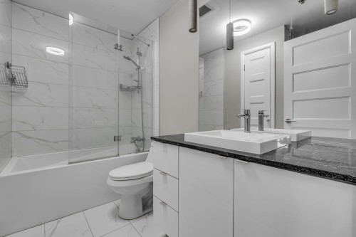 Salle de bains - 934-937 Av. Roland-Beaudin, Québec (Sainte-Foy/Sillery/Cap-Rouge), QC - Indoor Photo Showing Bathroom