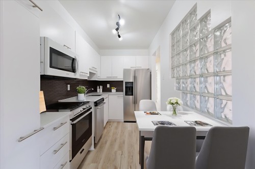 Cuisine - 201-1350 Rue Hyman, Montréal (Pierrefonds-Roxboro), QC - Indoor Photo Showing Kitchen