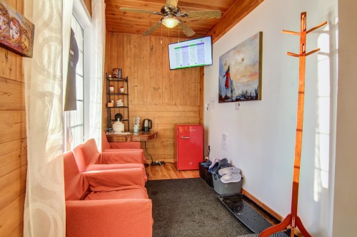 Hall d'entrée/Vestibule - 3992 Rue Ste-Jeanne-D'Arc, Saguenay (Jonquière), QC - Indoor Photo Showing Other Room