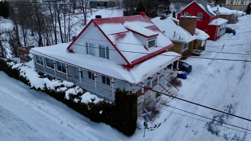 Photo aérienne - 3992 Rue Ste-Jeanne-D'Arc, Saguenay (Jonquière), QC - Outdoor
