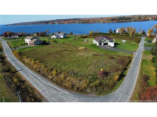 Lot Awesome Wy, Kingsclear, NB 