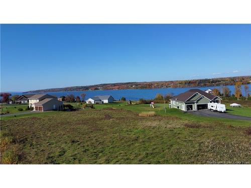 Lot Awesome Wy, Kingsclear, NB 
