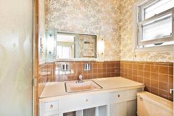 Ensuite bathroom - 