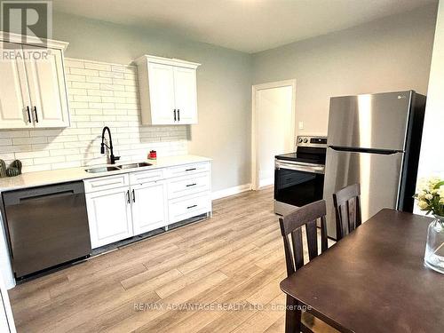 194 MAITLAND STREET  London East (East K), ON N6B 2X7