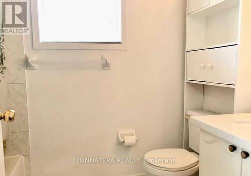 5359 Bullrush Drive, Mississauga, ON - Indoor Photo Showing Bathroom