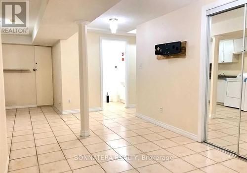 5359 Bullrush Drive, Mississauga, ON - Indoor