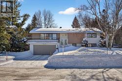 34 WALLFORD WAY  Ottawa, ON K2E 6B6