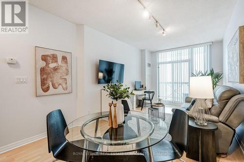 1106 - 1359 Rathburn Road, Mississauga, ON - Indoor Photo Showing Dining Room