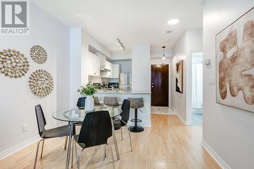 1106 - 1359 Rathburn Road, Mississauga, ON - Indoor Photo Showing Dining Room