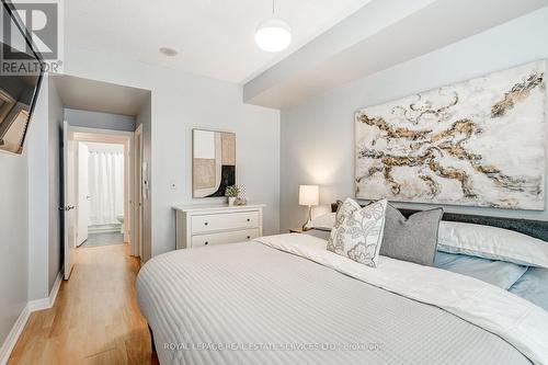 1106 - 1359 Rathburn Road, Mississauga, ON - Indoor Photo Showing Bedroom