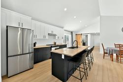 100 Rue Robert  Saint-Calixte, QC J0K 1Z0