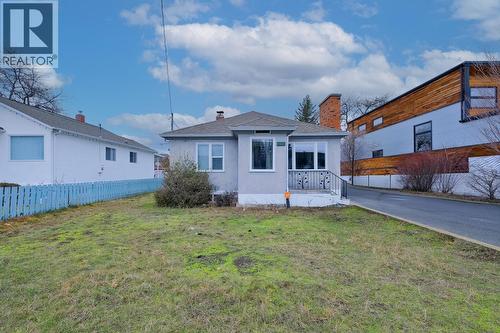 252 DOUGLAS Avenue  Penticton, BC V2A 2T8