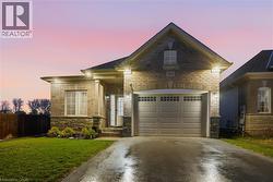 914 BURWELL Street Fort Erie, ON L2A 0E3