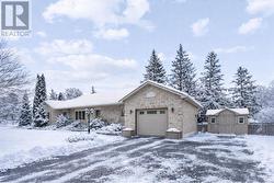 3 DAVID DRIVE  Kawartha Lakes (Lindsay), ON K9V 5G7
