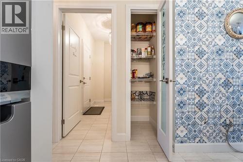 7 Comet Lane, Crystal Beach, ON - Indoor Photo Showing Other Room