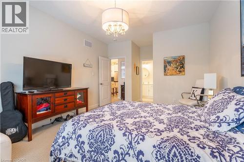 7 Comet Lane, Crystal Beach, ON - Indoor Photo Showing Bedroom