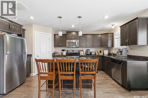 556 Pringle Crescent, Saskatoon, SK - Indoor Photo Showing Kitchen With Upgraded Kitchen