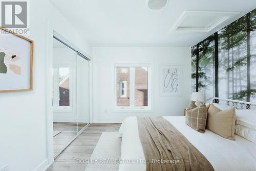 23 White Birch Road, Toronto, ON - Indoor