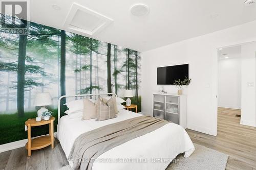 23 White Birch Road, Toronto, ON - Indoor Photo Showing Bedroom