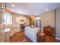 Kitchen digitally staged - 