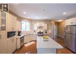 Kitchen digitally staged - 