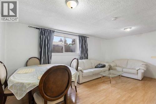 6124 Maddock Drive Ne, Calgary, AB - Indoor