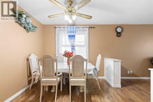 6124 Maddock Drive Ne, Calgary, AB - Indoor Photo Showing Dining Room