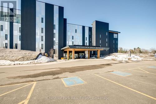 404 - 120 CARRICK TRAIL  Gravenhurst (Muskoka (S)), ON P1P 0A2