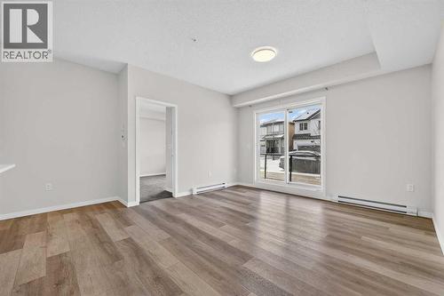1106, 33 Carringham Gate Nw, Calgary, AB - Indoor