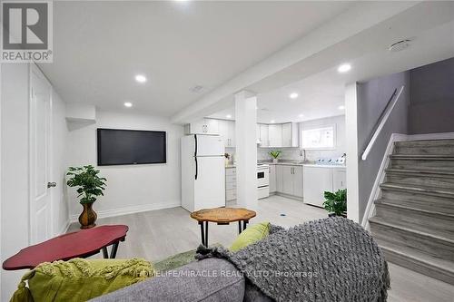 234 East 33Rd Street, Hamilton, ON - Indoor