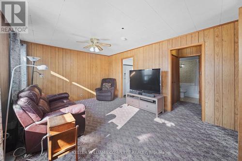 187 Mcanulty Boulevard, Hamilton, ON - Indoor