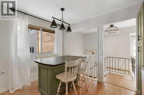 3404 35 Avenue Se, Calgary, AB - Indoor Photo Showing Dining Room