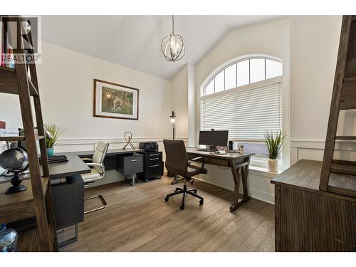 1553 Emerald Drive, Kamloops, BC - Indoor Photo Showing Office