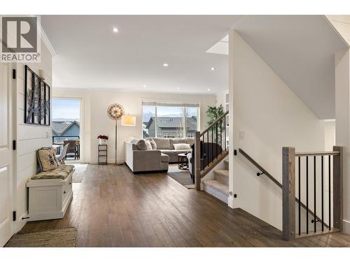 1553 Emerald Drive, Kamloops, BC - Indoor