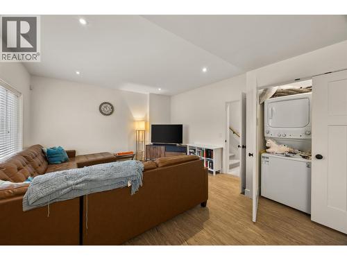 1553 Emerald Drive, Kamloops, BC - Indoor