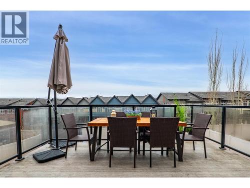 1553 Emerald Drive, Kamloops, BC - Outdoor